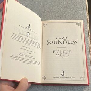 Soundless by Richelle Mead